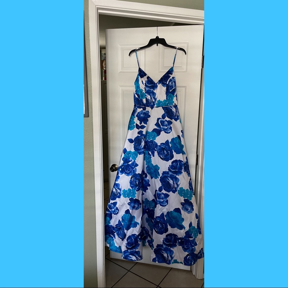 City Studio gown size 11 only worn once